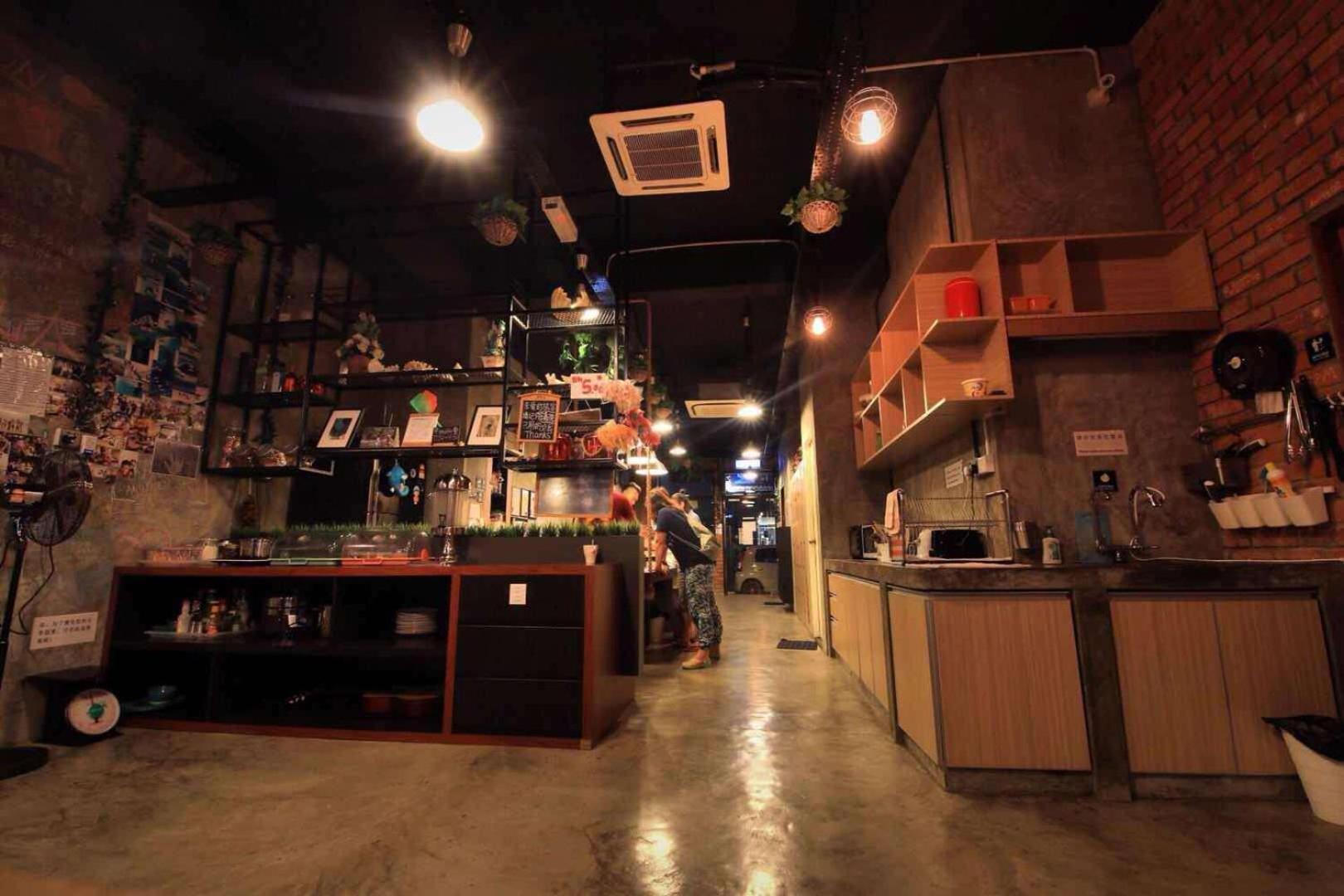Cube Bed Station & Tours Sdn Bhd Hostel Semporna Buitenkant foto